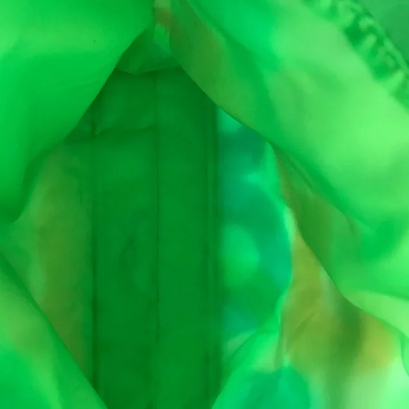 Fun Clinique Kapitza Tote and cosmetic bag NWT - Picture 4 of 7